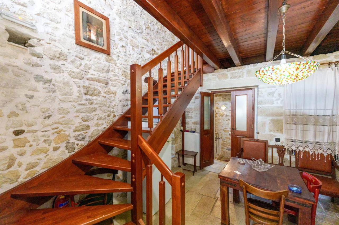Traditional Cretan Houses,Agios Myronas Екстериор снимка