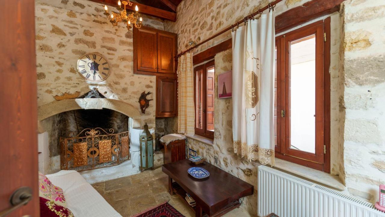 Traditional Cretan Houses,Agios Myronas Екстериор снимка